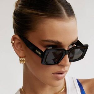 BANBÉ Kendall black square sunglasses